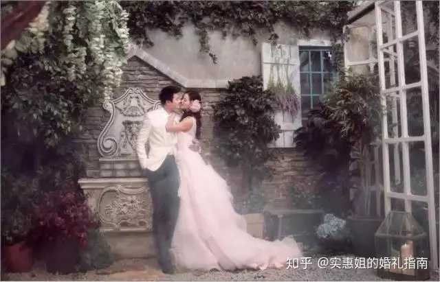 婚纱可爱头像_婚纱新娘卡通图片_新娘婚纱照表情包可爱图片
