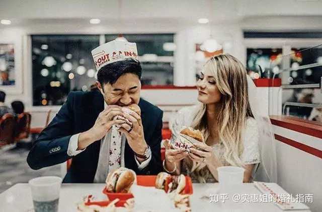 婚纱新娘卡通图片_新娘婚纱照表情包可爱图片_婚纱可爱头像
