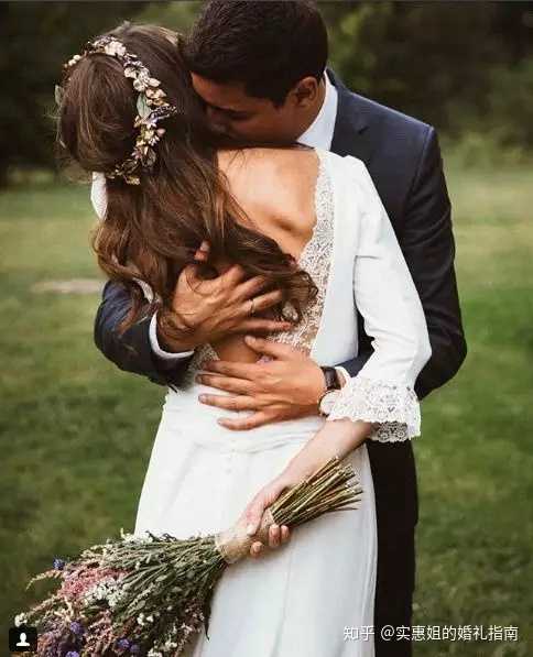 婚纱新娘卡通图片_婚纱可爱头像_新娘婚纱照表情包可爱图片